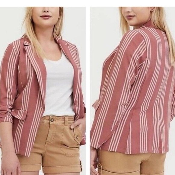 Torrid - Striped Pink boyfriend Blazer | 3x - Picture 3 of 8